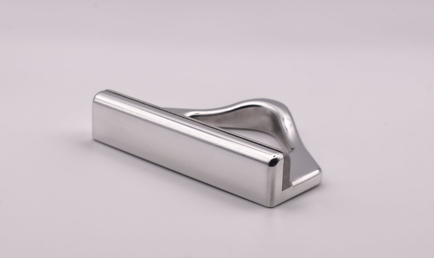 The Foxy Edge 10MM